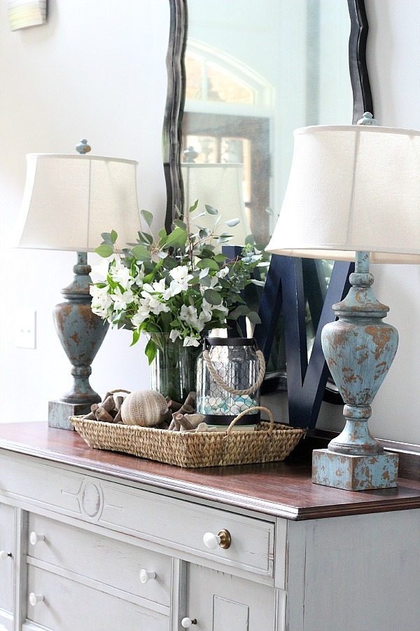 How to Decorate with Trays to Bring Style to Any Room - MHM