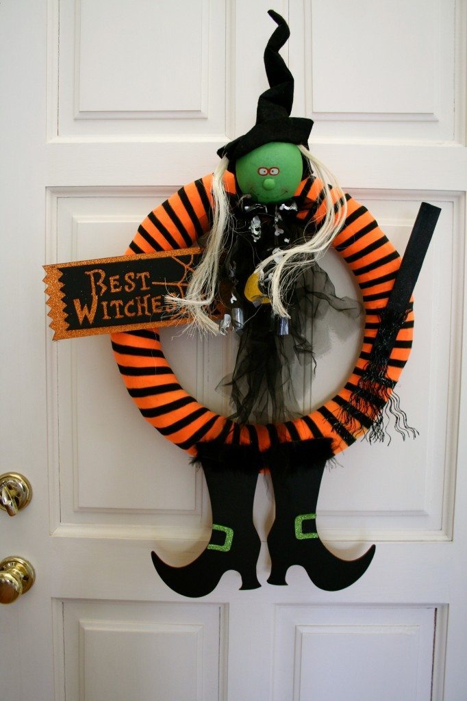 best-witched-halloween-wreath