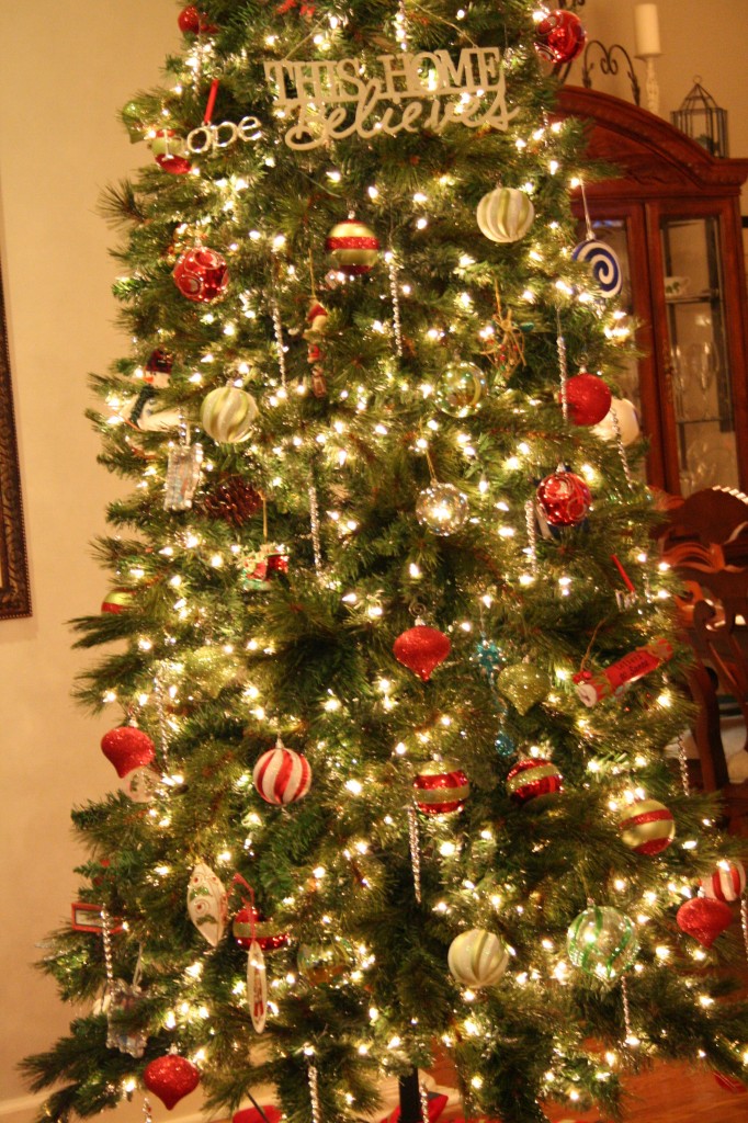 O' Christmas Tree - Refresh Restyle