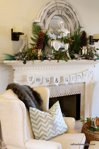 Christmas Mantel - Refresh Restyle