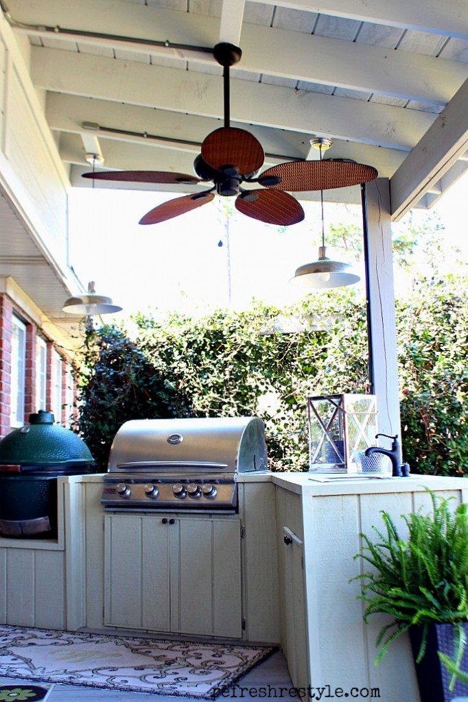 Outdoor kitchen