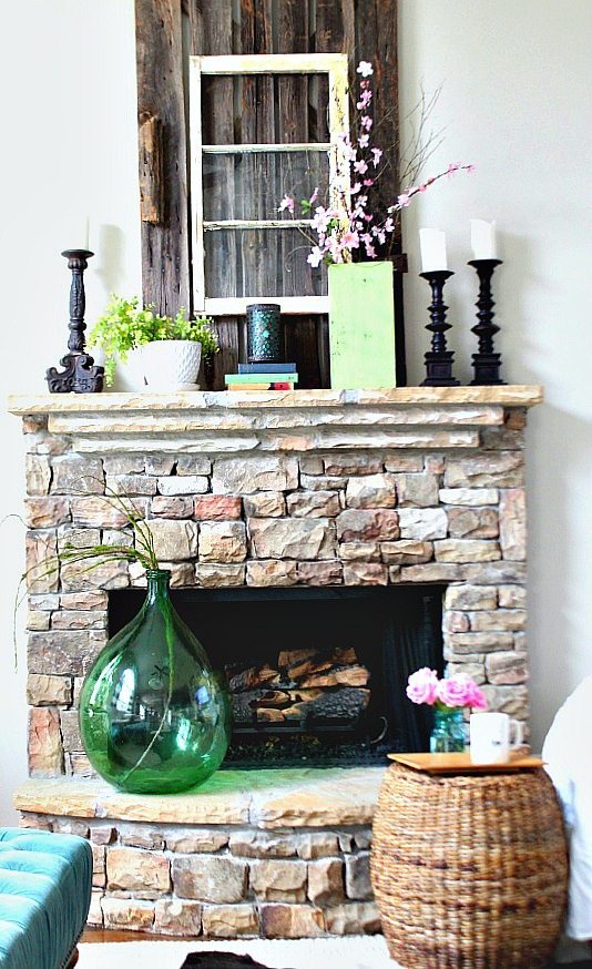 Spring Green Mantel at Refresh Restyle