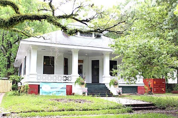 Southern Romance Mobile Alabama Idea House