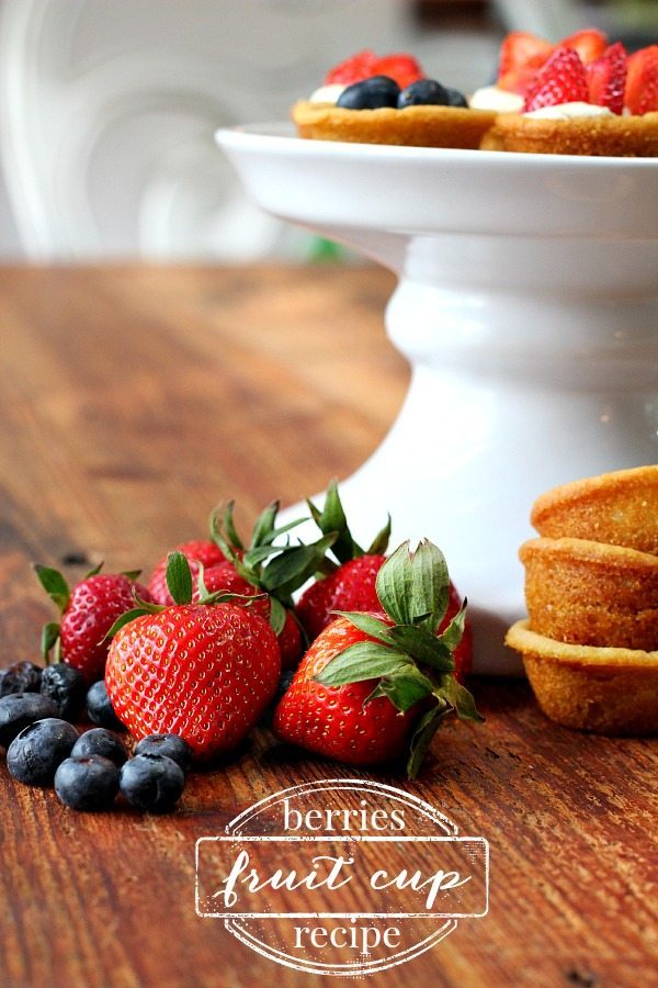 Strawberries and Blueberries Fruit cup Recipe