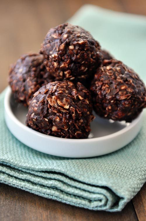 10 - Mels Kitchen Cafe - No Bake Dark Chocolate Granola Bites