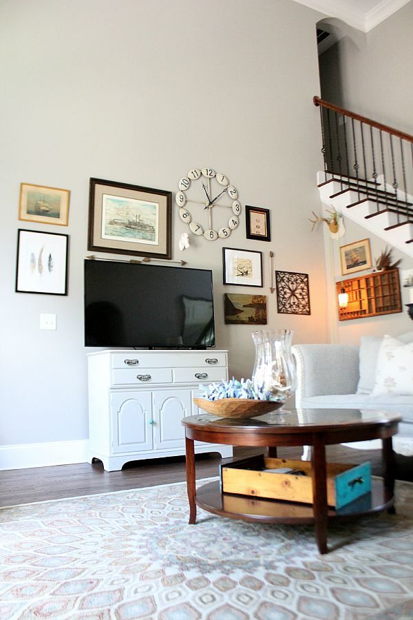 Gallery Wall Ideas in the Living Room