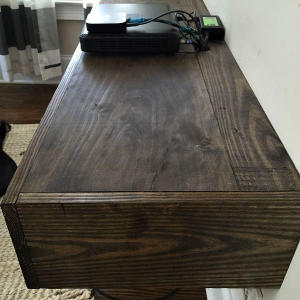 Featured image of post Rustic Floating Shelves Under Tv - It&#039;s made of reclaimed wood with visible nail.