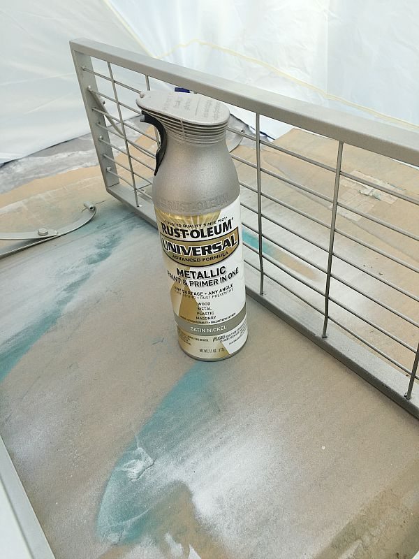 Rust-oleum Satin Nickel spray paint on wire shelves at refreshrestyle.com