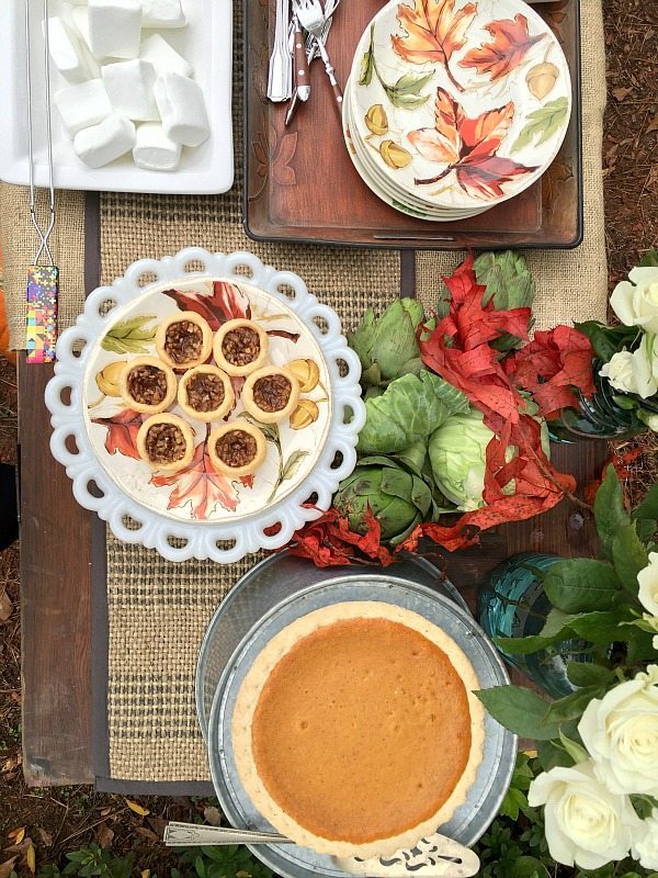 Serve dessert outside - great ideas for entertaining this fall. Fall Outdoor Living with affordable Better Homes and Gardens. Keep the outdoor entertaining season going longer. #sp #BHGLiveBetter