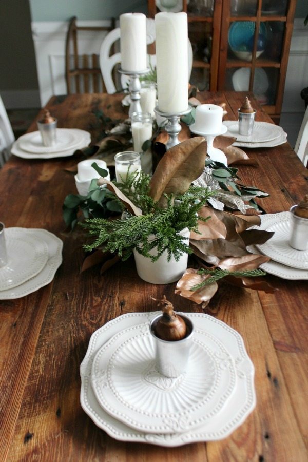 Dining Room set with natural and creams for Christmas at Refresh Restyle