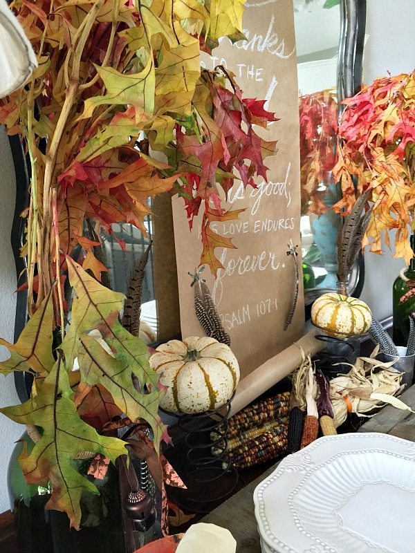 Fall leaves, pumpkins and more ideas for the Thanksgiving buffet table