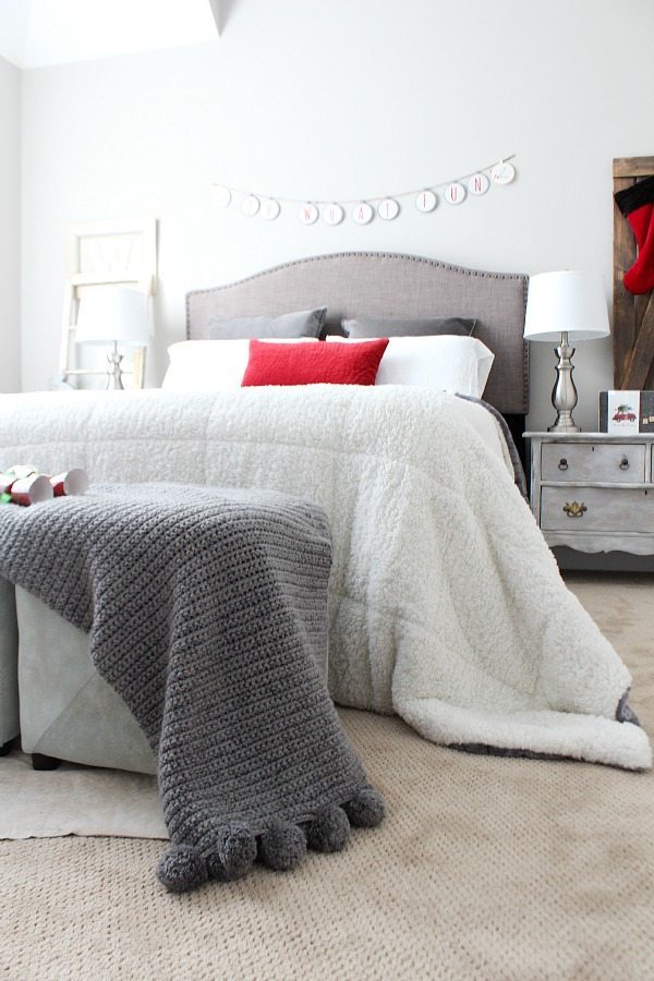 Guest room for Christmas in velvety soft blankets