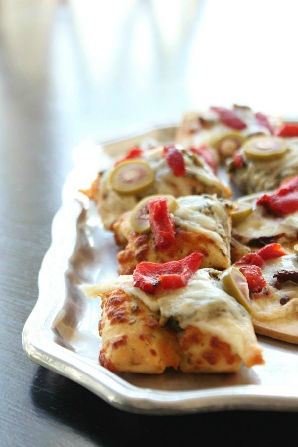 Homemade Pizza Bites quick and delicious with Pesto and roasted red peppers Mezzetta Olives