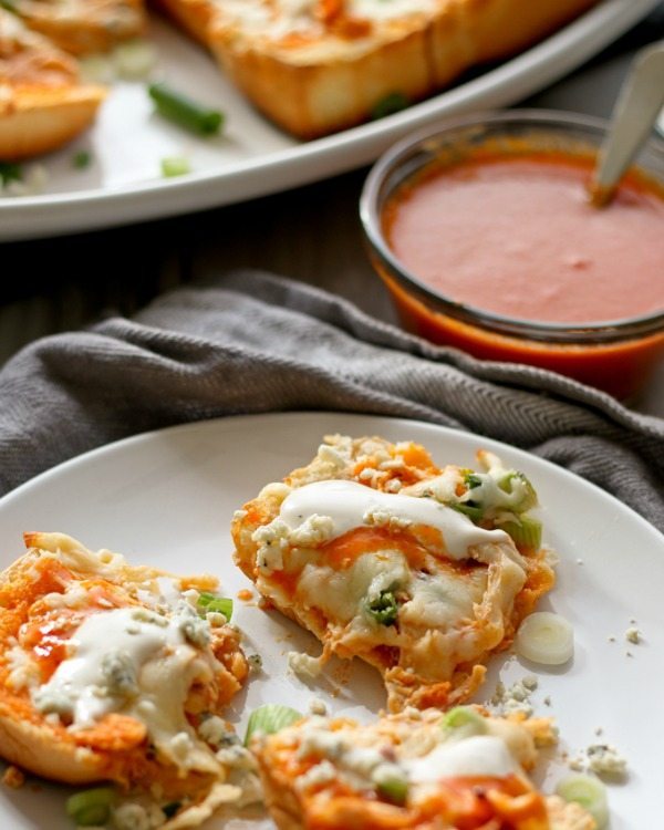 Inspiration Monday recipe for buffalo-chicken-pizza-bread-recipe