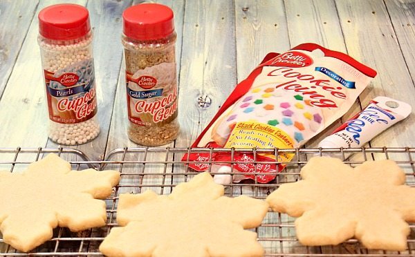 Sugar cookies are easy to decorate with the awesome icing from Better Crocker it hardens so you can stack them