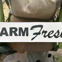 How to make a farm fresh sign