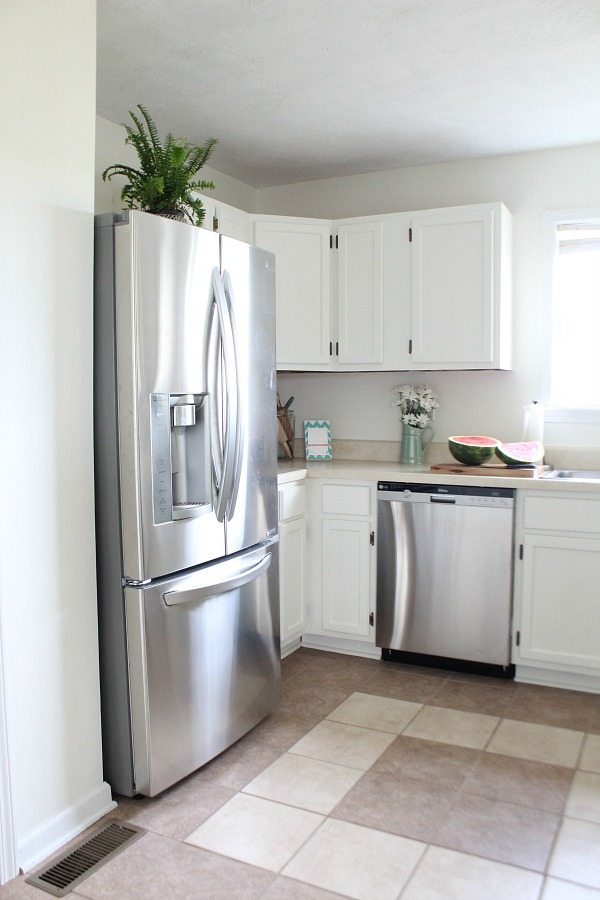 Kitchen in the Cottage - painted cabinet makeover SW Dover White