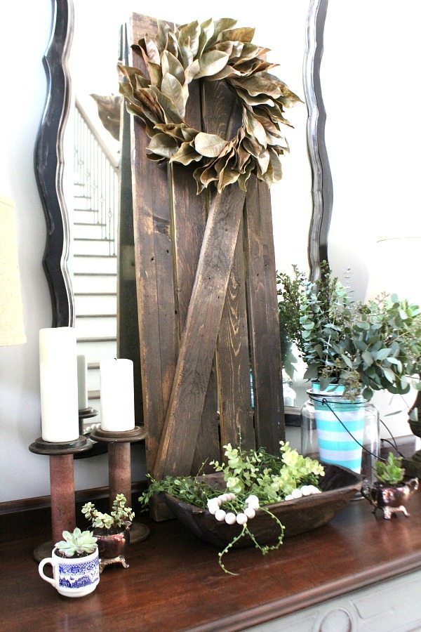 Nature inspired entry decor for summer at Refresh Restyle