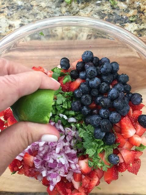 fresh strawberry blueberry salsa recipe