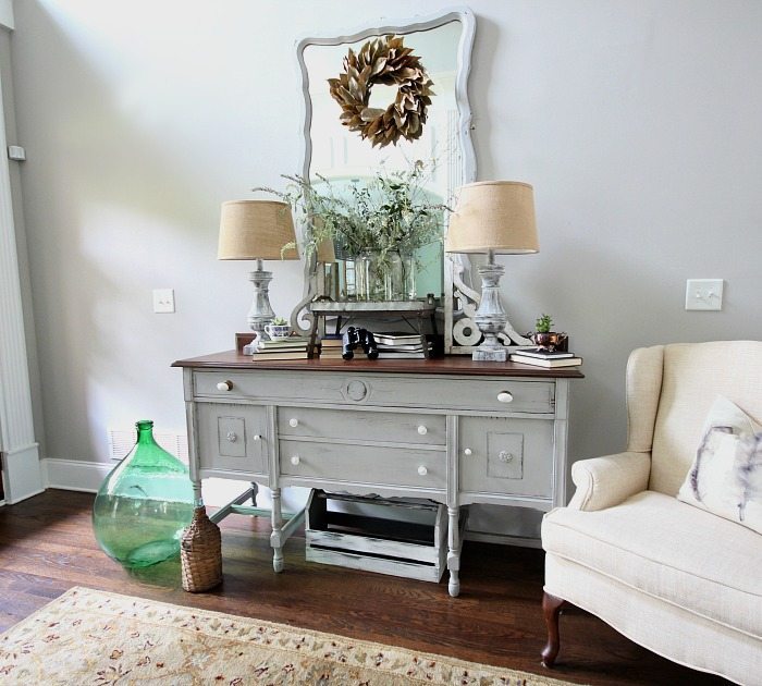 Light and Bright entry with painted lamps - mirror and sideboard buffet