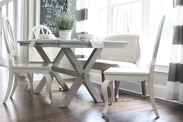 Love the base of this farmhouse table perfect in gray tones