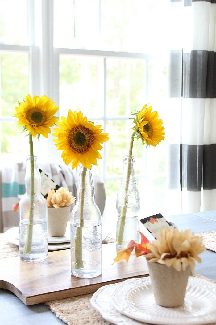 sunflowers-and-more-neutral-fall-decor-for-your-home-and-table-at-refresh-restyle