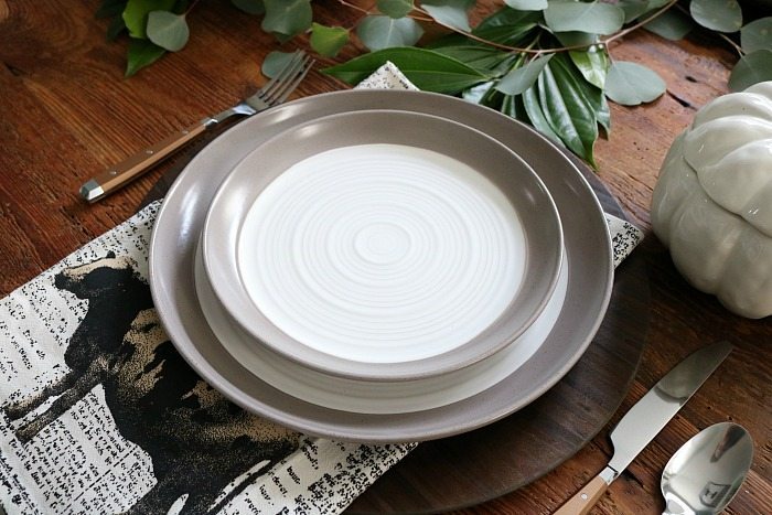 neutral-stoneware-perfect-for-every-meal-dress-it-up-or-dress-it-down-for-casual-gatherings