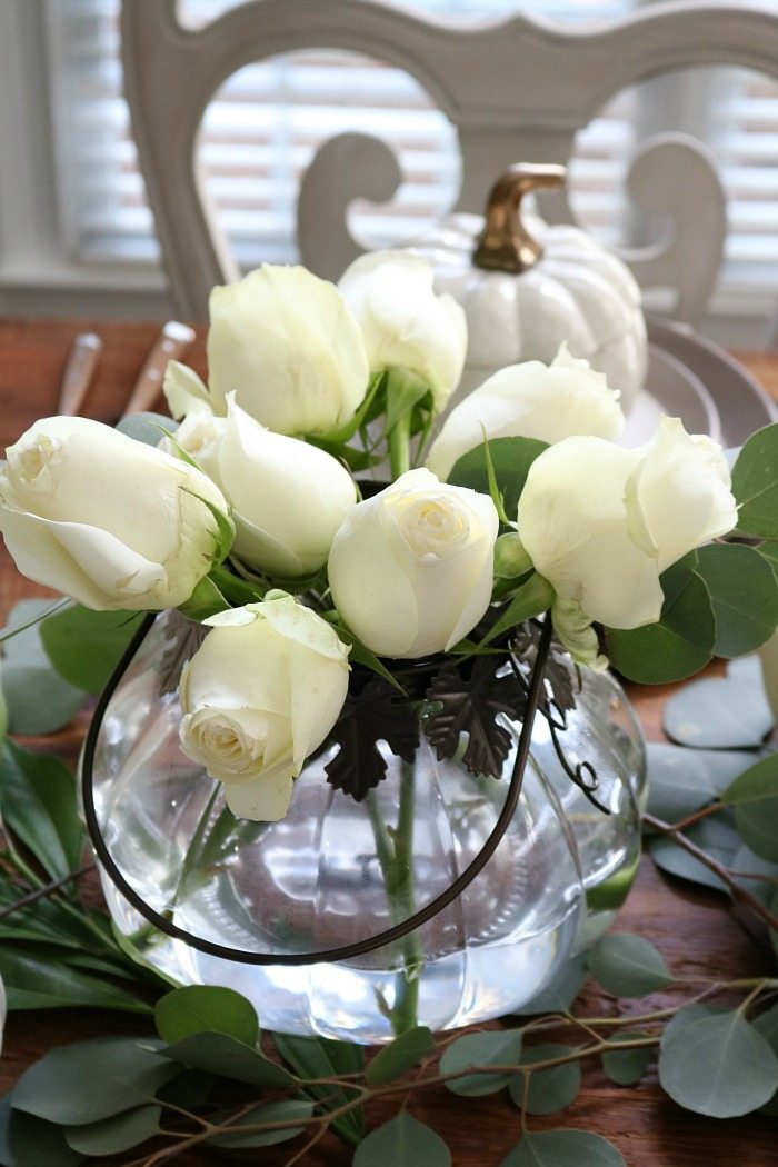 white-roses-how-to-make-a-vase-from-a-candle-holder-perfect-for-a-low-profile-centerpiece
