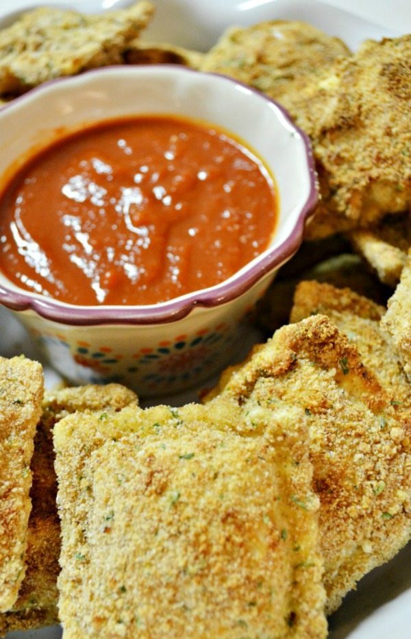 Baked Ravioli, 20 Easy Party Appetizers 