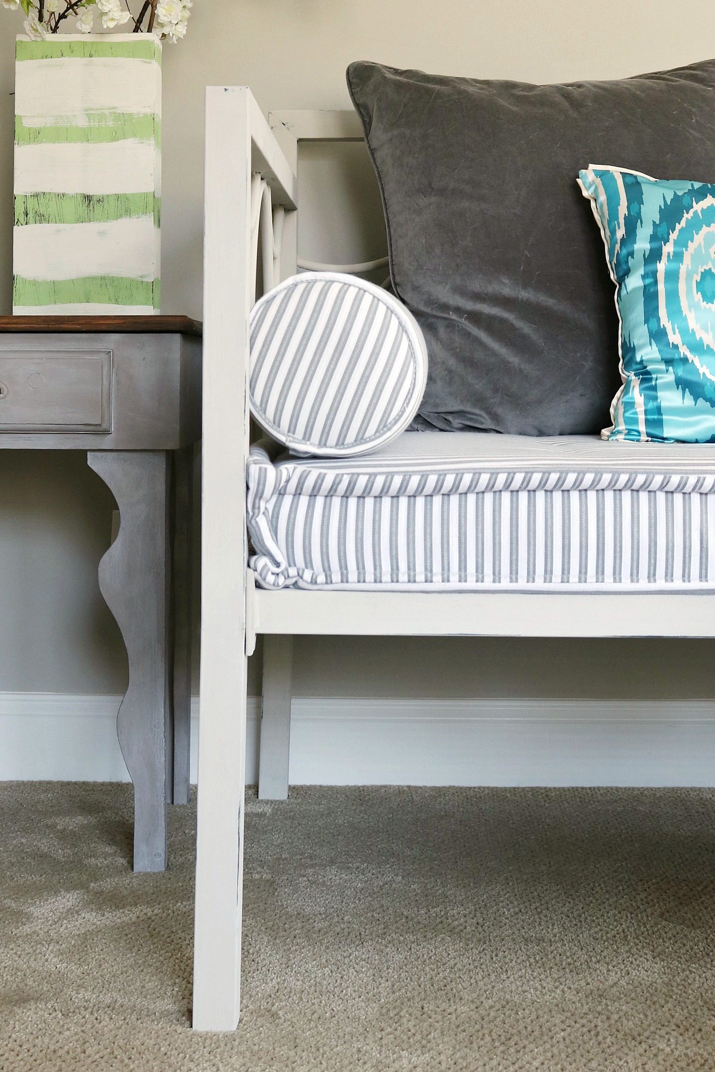 metal-daybed-painted-with-maison-blanche-chalk-paint