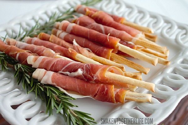 Prosciutto Wrapped Breadsticks, 20 Easy Party Appetizers 