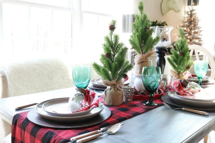 10 Minute Christmas Idea - Refresh Restyle