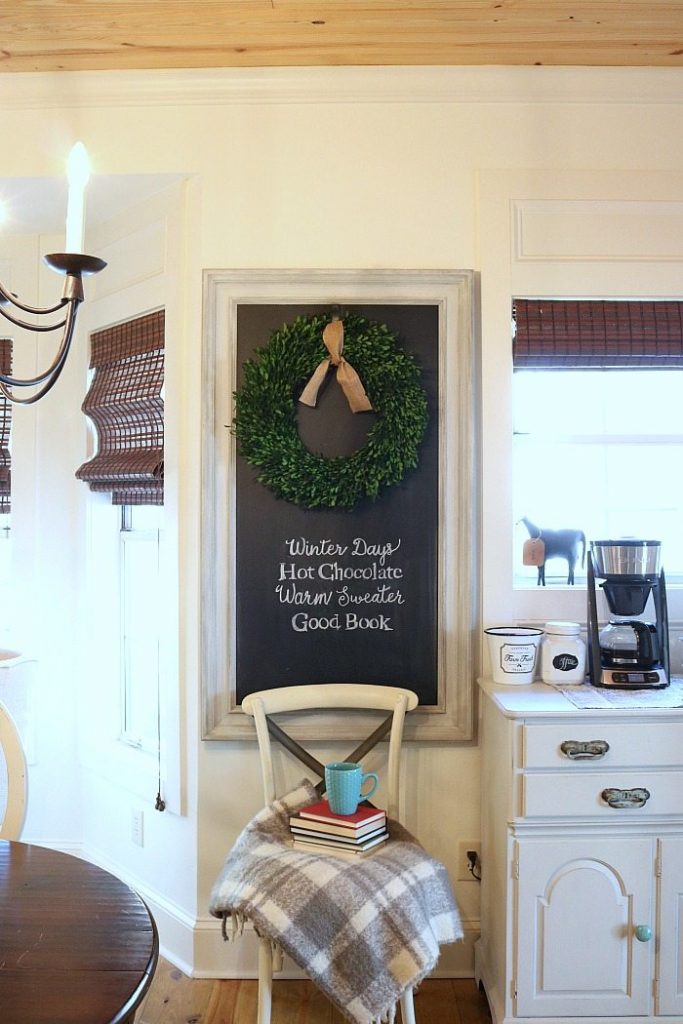 10 Minute Winter Decor idea for your chalkboard