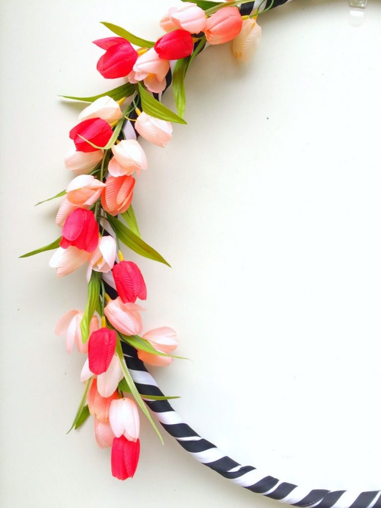 Pink tulips and a hula hoop for a spring wreath