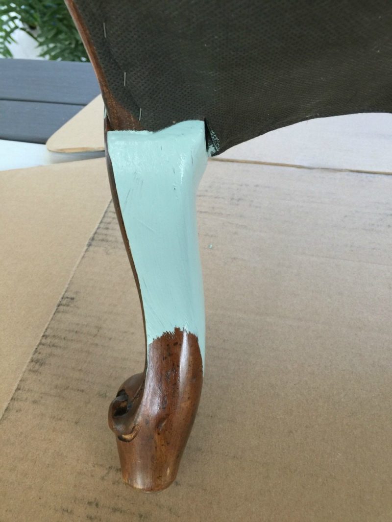 How To Paint A Fabric Ottoman Refresh Restyle