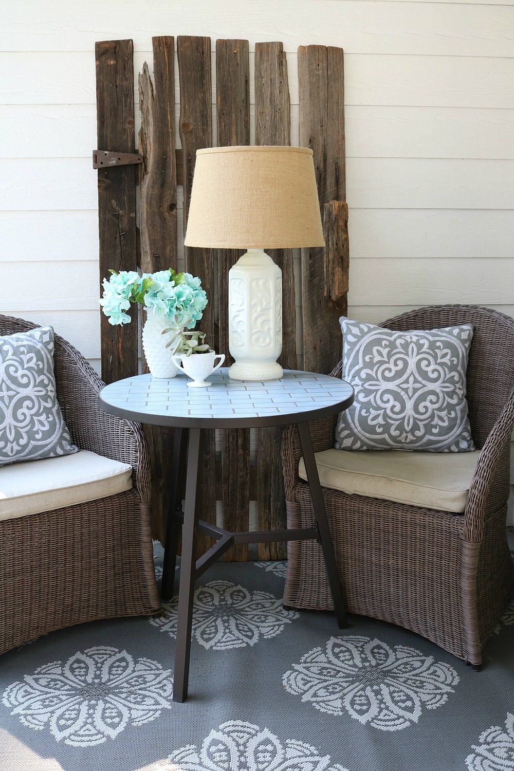 Spray Paint Brass - Refresh Restyle