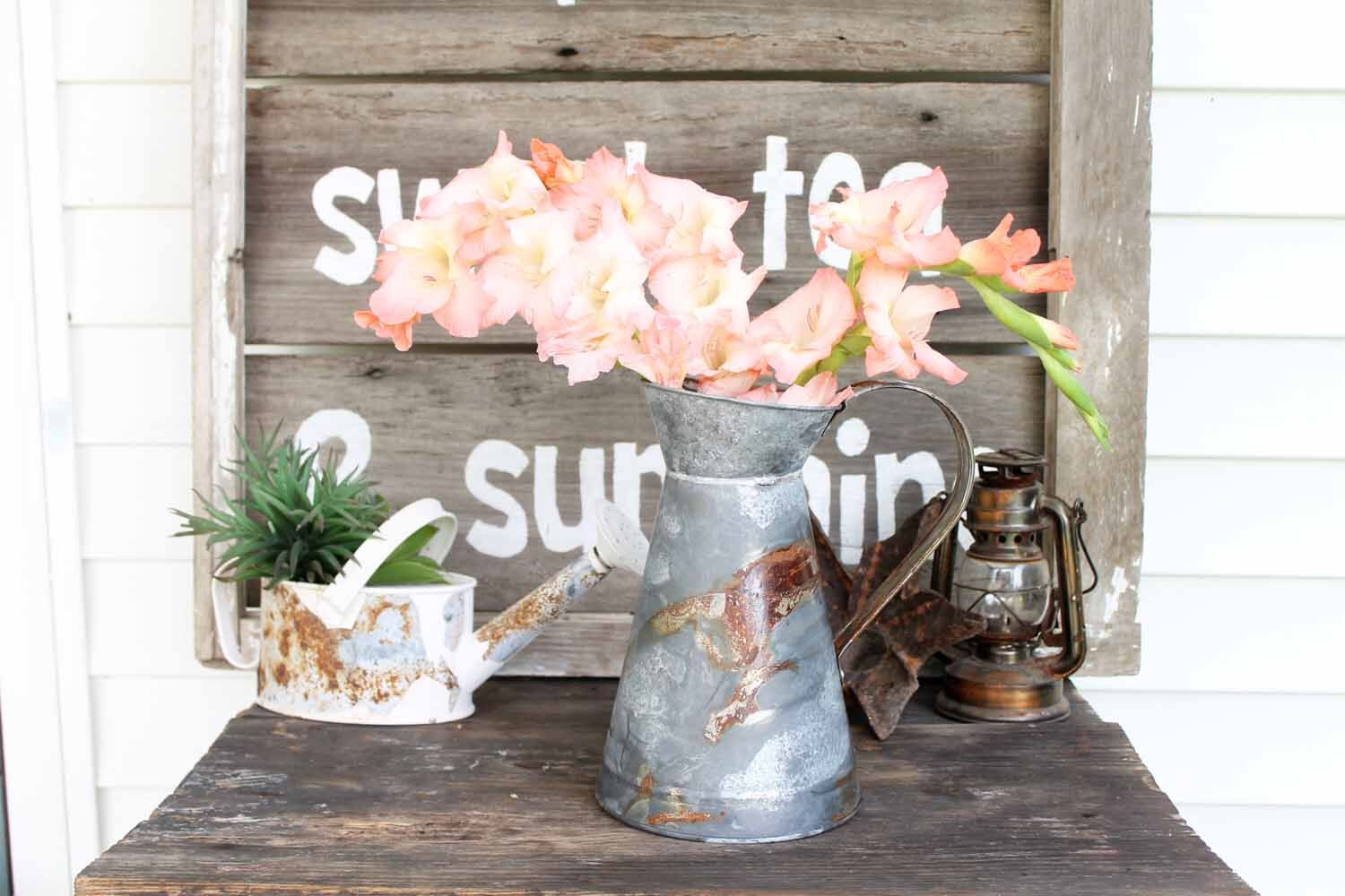 Farmhouse rustic floral container DIY