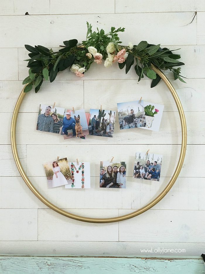hula-hoop-gold-floral-picture-display