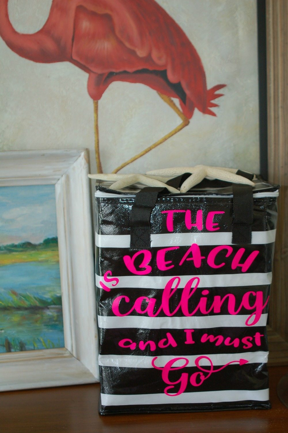 the beach is always calling my name love this insulated beach bag idea