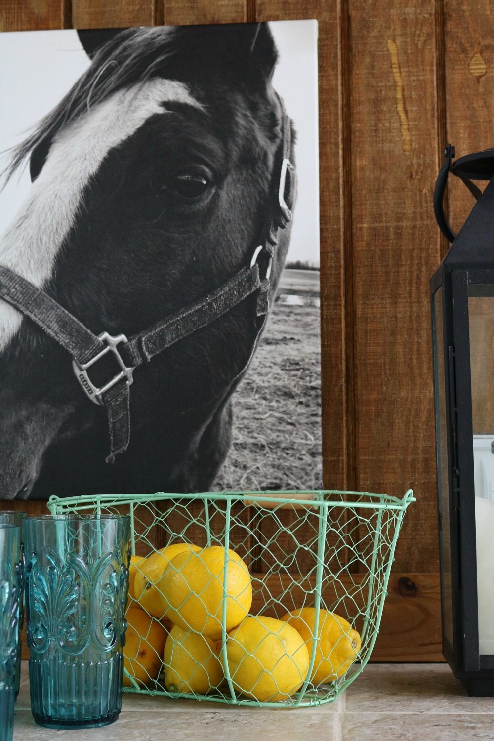 Horse-on-canvas-is-perfect-for-the-farmhouse-look-on-the-porch-at-Refresh-Restyle