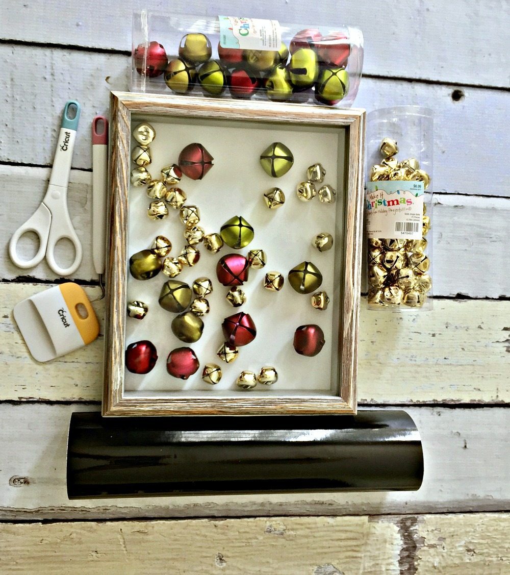 Make this cute Christmas shadow box