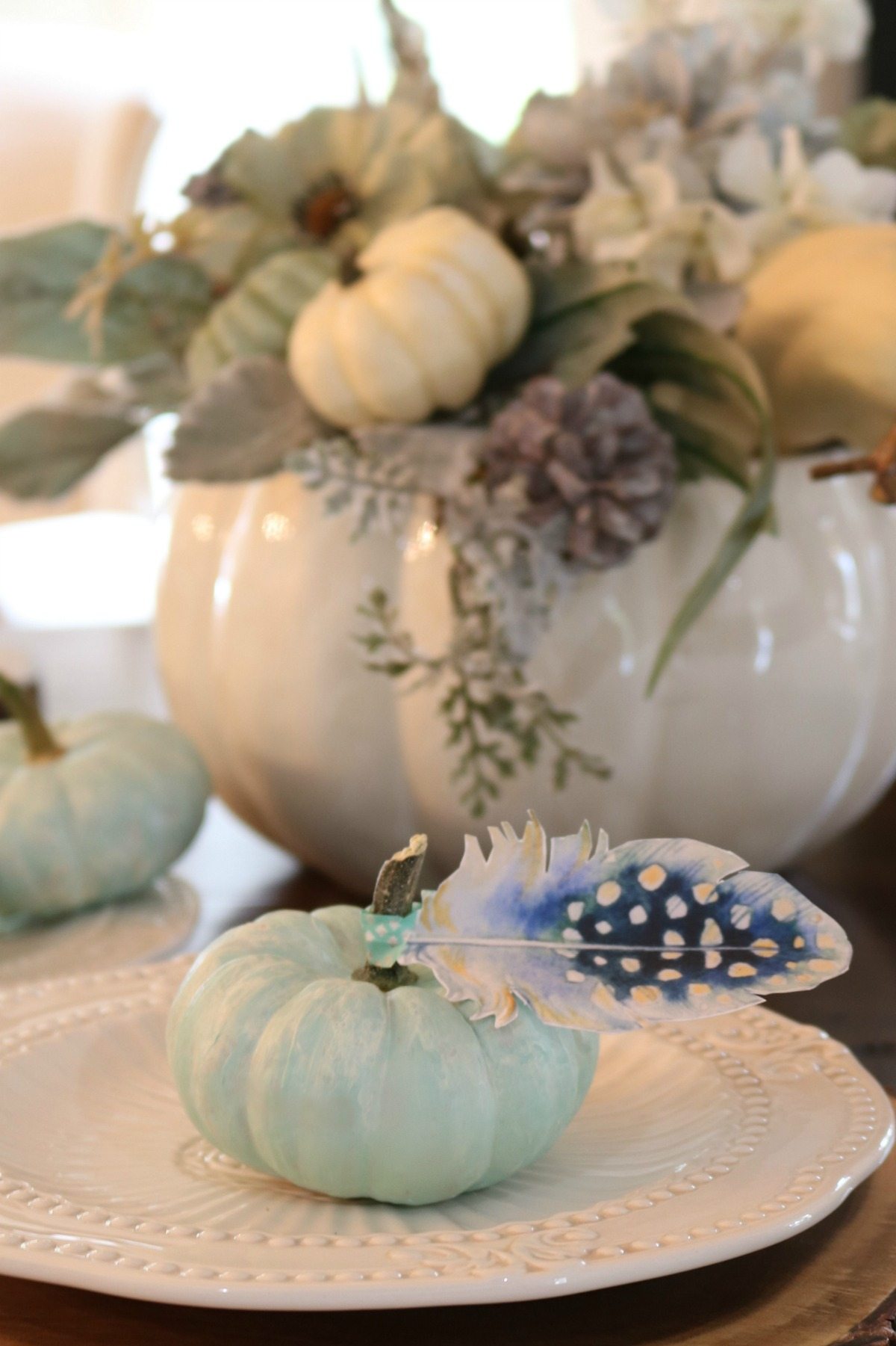 Blue pumpkins with paper feathers from Refresh Restyle