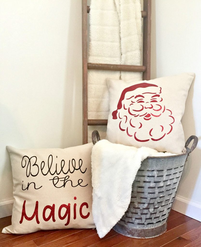 Christmas pillows with glitter vinyl at Refresh Restyle