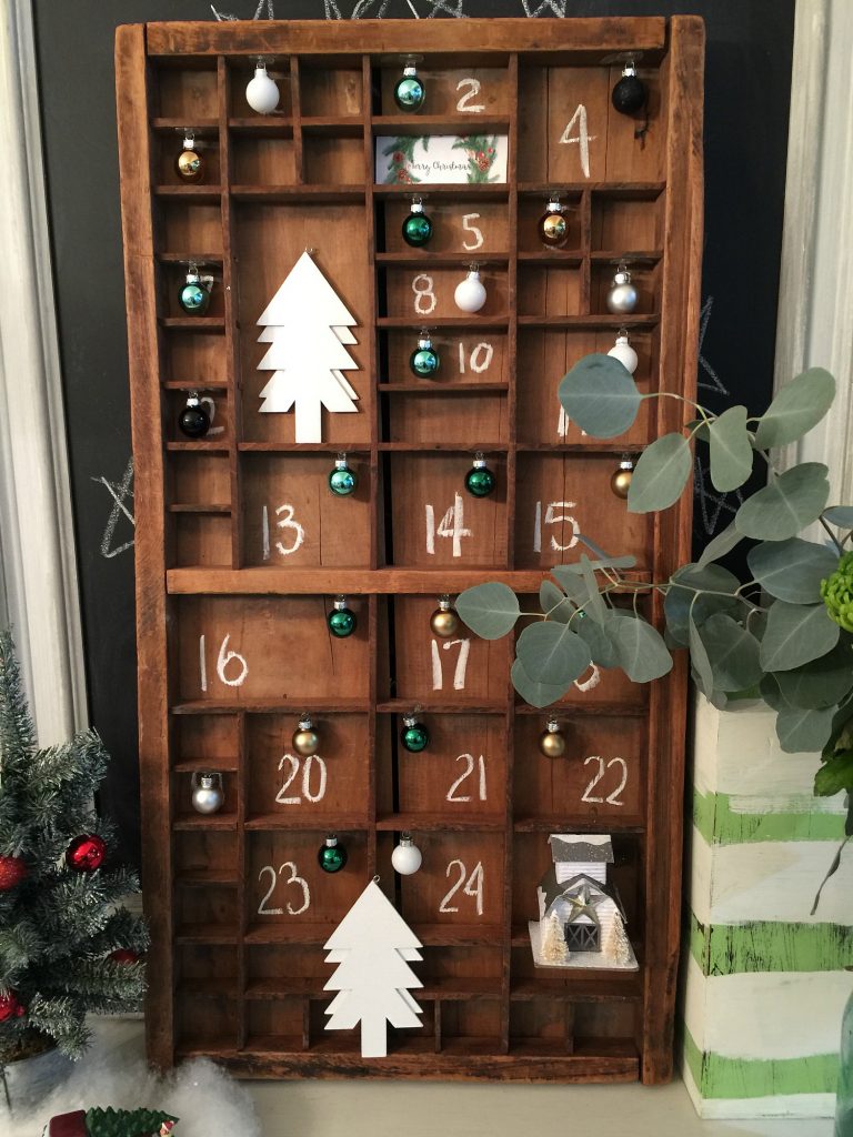 Chalked numbers for this farmhouse advent calendar at Refresh Restyle