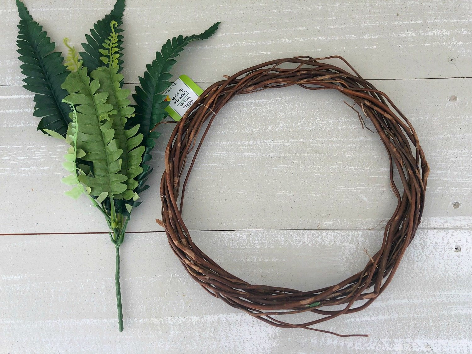 Make this fern wreath