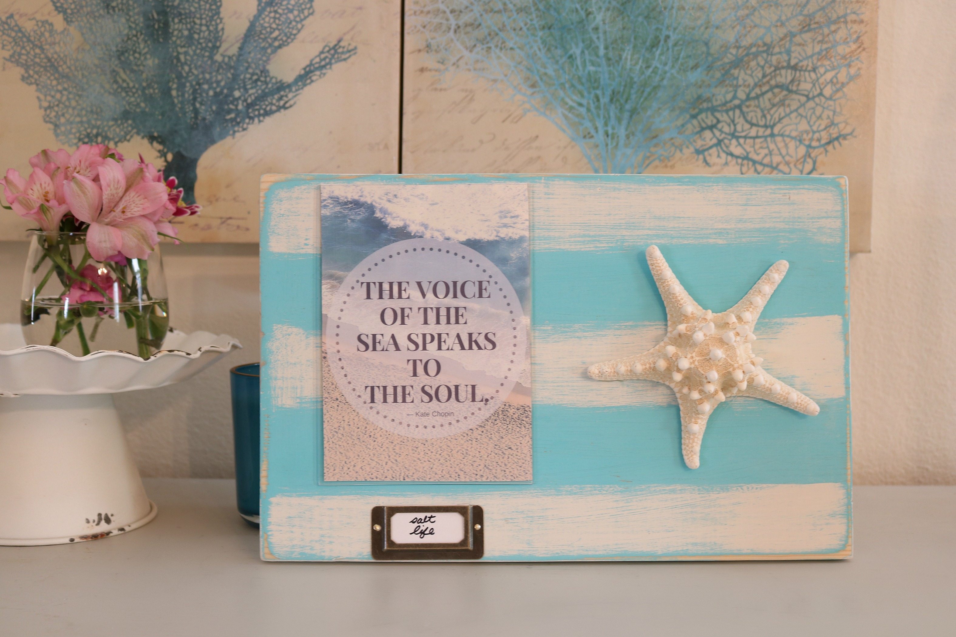 Make this cute photo display instructions included