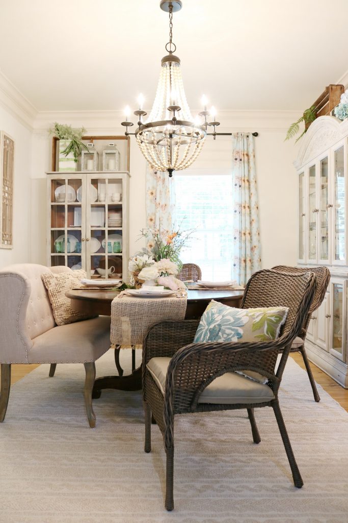 casual dining room chairs