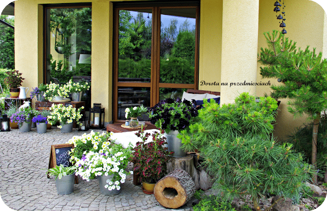 Lavender Outdoor Summer Table Setting - So Much Better With Age