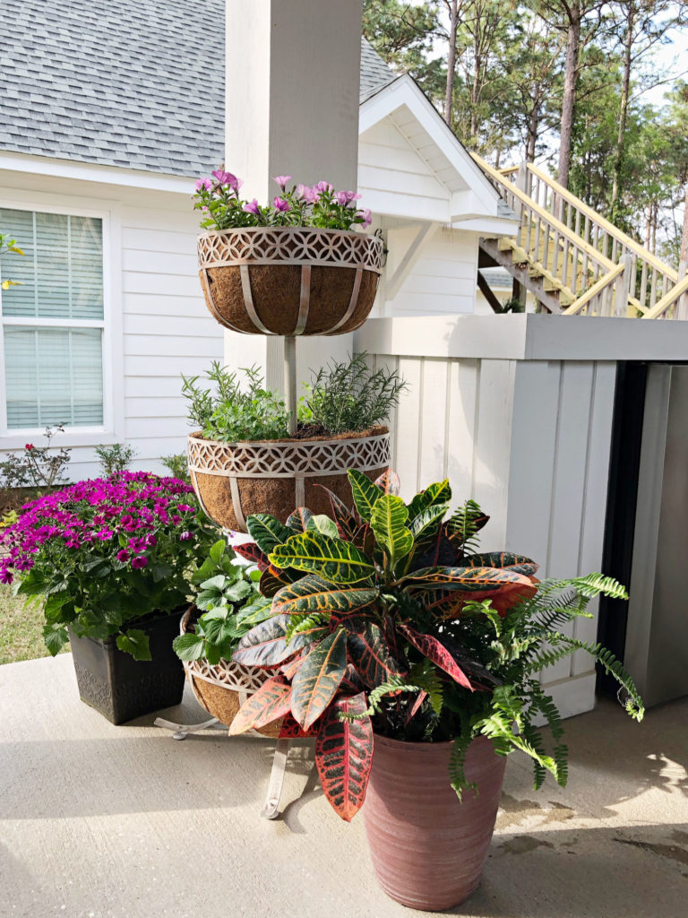 Tiered planter for porch