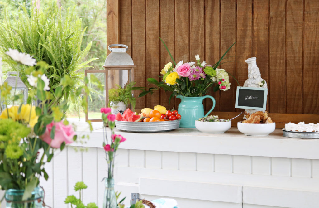 Farmhouse table set - Back Porch Entertaining Ideas - affordable farmhouse inspired